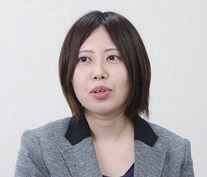 岩田 倫子 氏