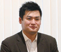 今井 秀博 氏